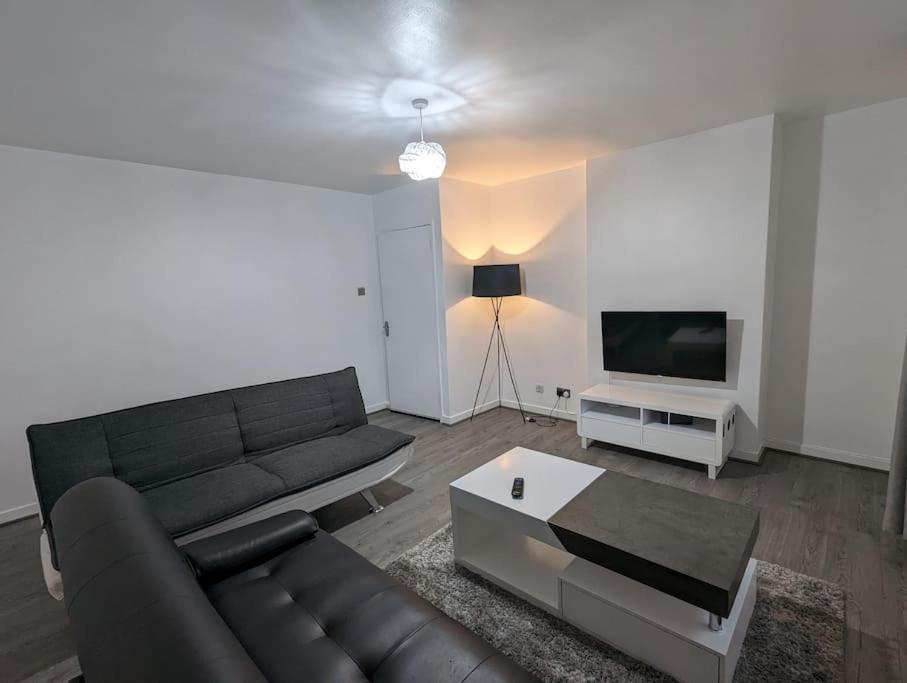 3 Bedroom Apartment Sleeps 8 Εδιμβούργο Εξωτερικό φωτογραφία