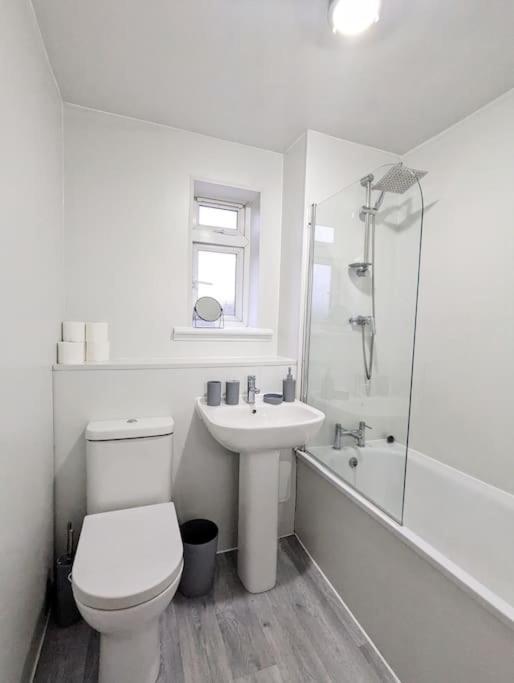 3 Bedroom Apartment Sleeps 8 Εδιμβούργο Εξωτερικό φωτογραφία